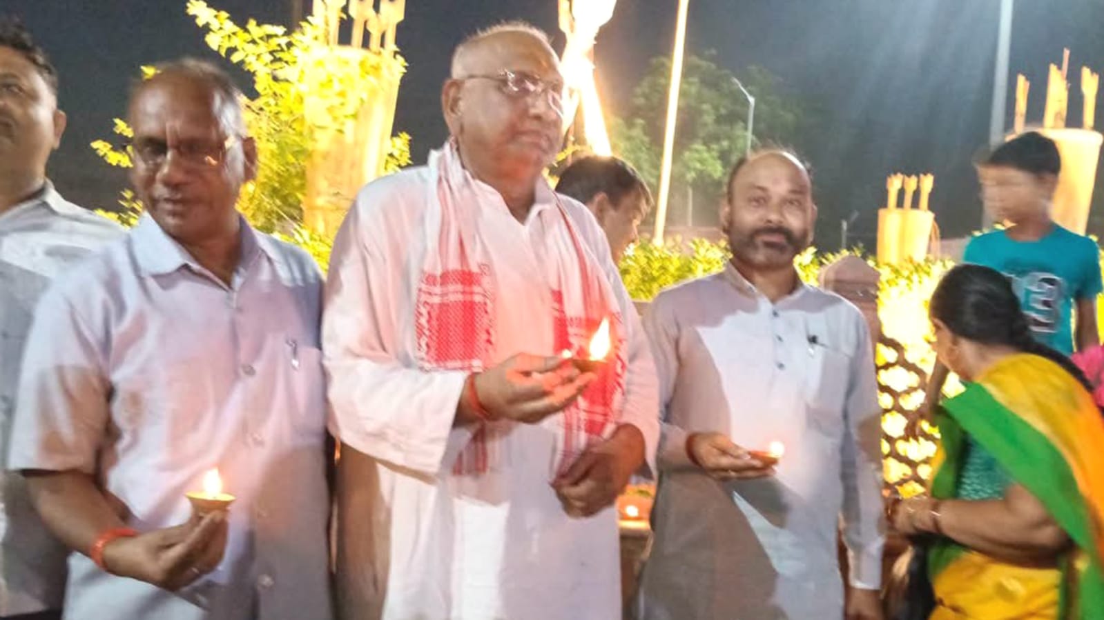 चित्रकूट सदर में भैरों मिश्रा 'जनता' की पहली पसंद: दिला सकते हैं 'वनवास' से मुक्ति !