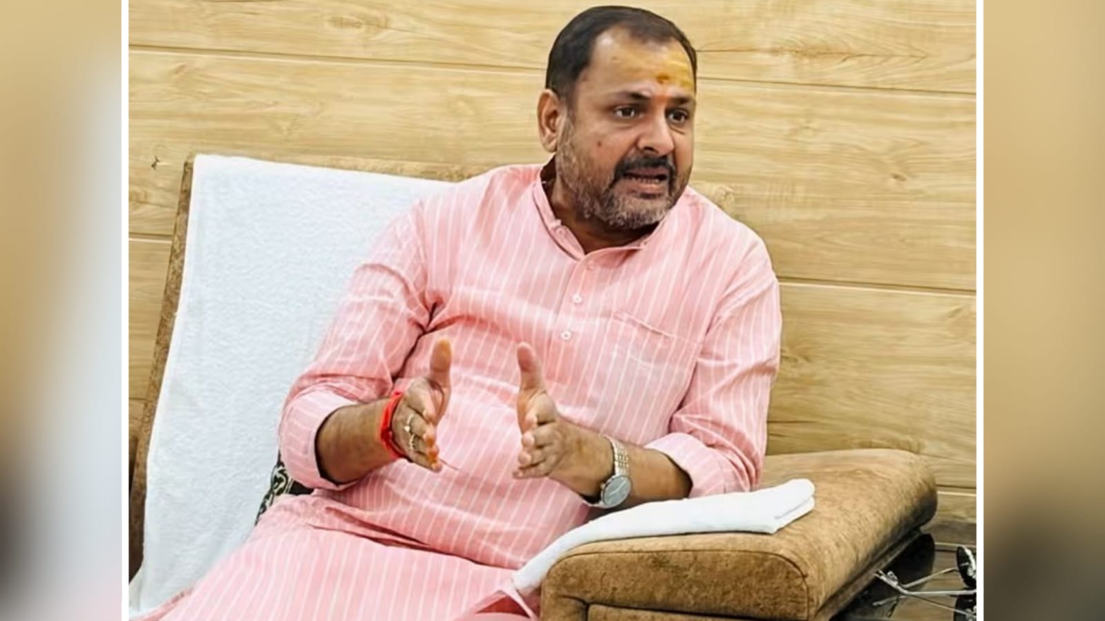 विधायक प्रकाश ने दारा सिंह के 'फ्री-स्टाइल दांव' का फूंका चुनावी मंत्र, बनाई रणनीति