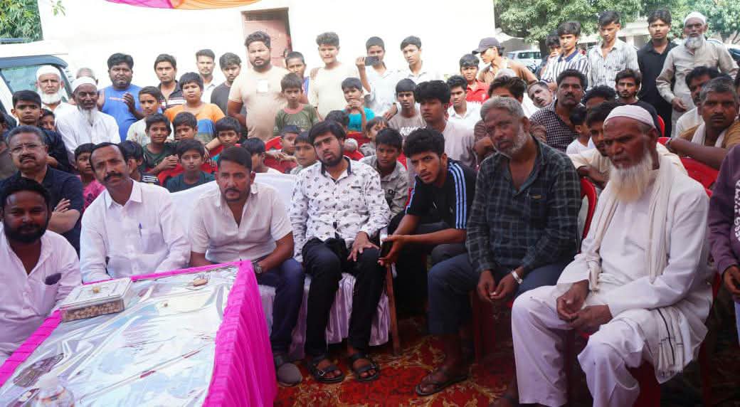 नसीमुद्दीन सिद्दीकी का 'पीडीए' तूफान: गांव-गांव फूंका बिगुल, अखिलेश की 'ताजपोशी' का गूंजा संकल्प